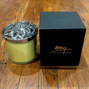 NWT Michael Aram Luxury Heart Candle